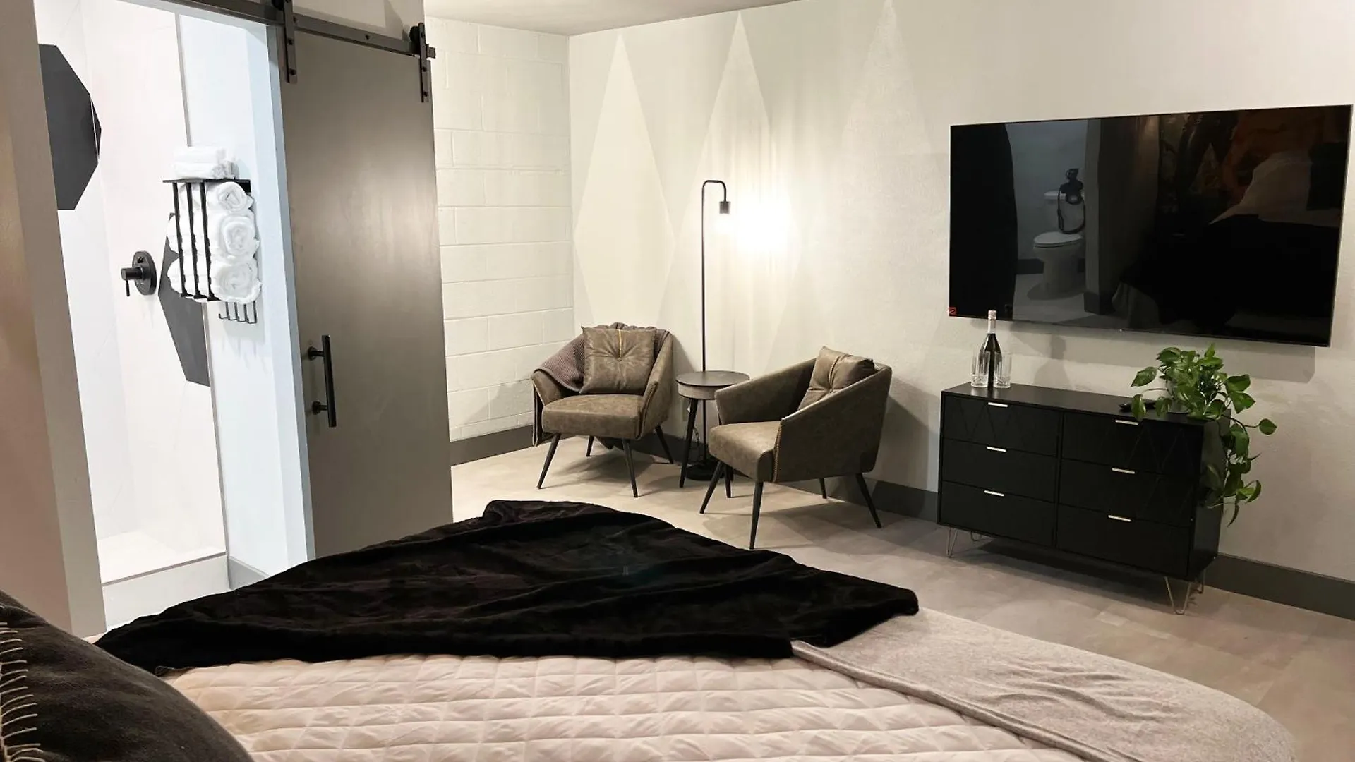 Bent Inn - Lgbtq Hotel Las Vegas